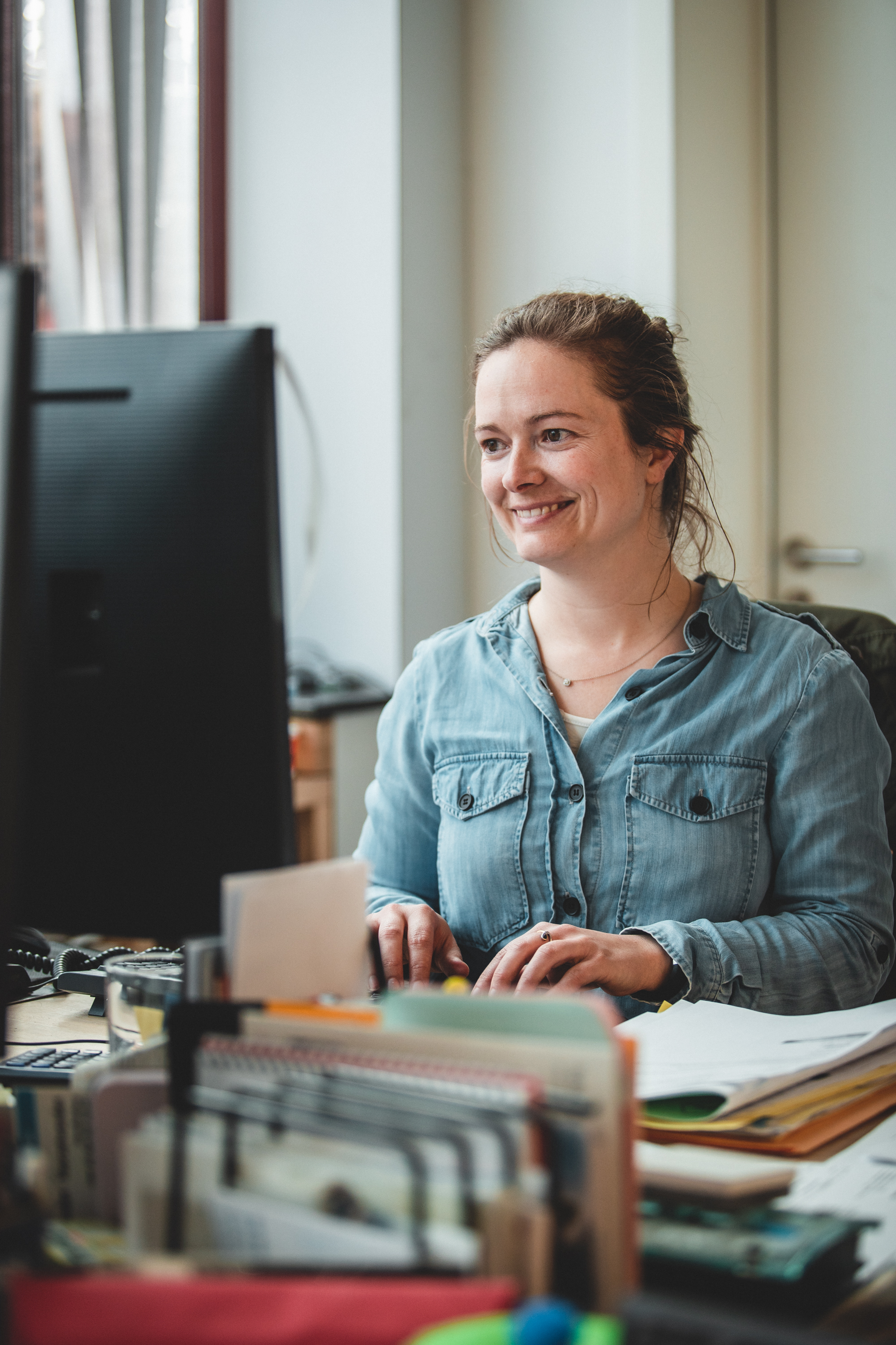 Contact – Leus Contact - Leus